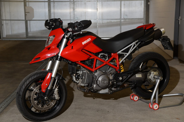 DUCATI 796 Hypermotard Naked Occasion