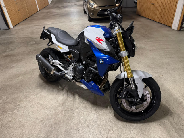 BMW F 900 R Naked Occasion
