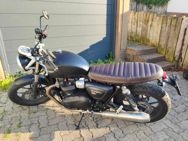 TRIUMPH Street Twin 900 Retro Occasion