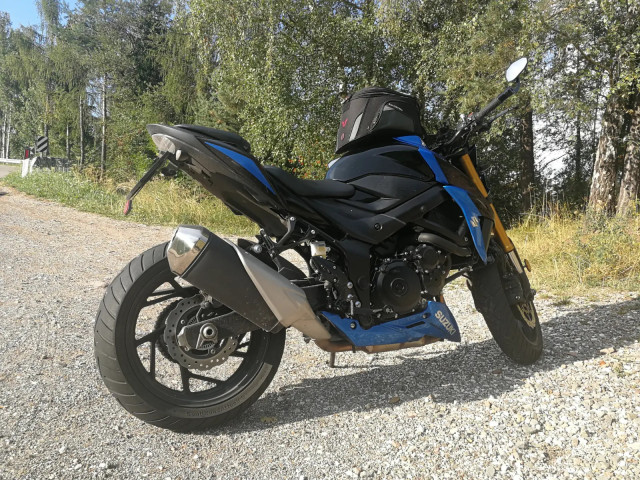SUZUKI GSX-S 750 Naked Occasion SUZUKI GSX-S 750 Naked Occasion