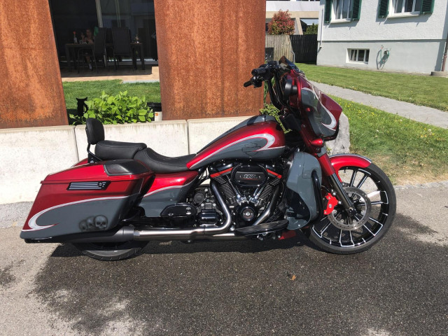 HARLEY-DAVIDSON FLHXSE 1923 CVO Street Glide 117 Touring Used