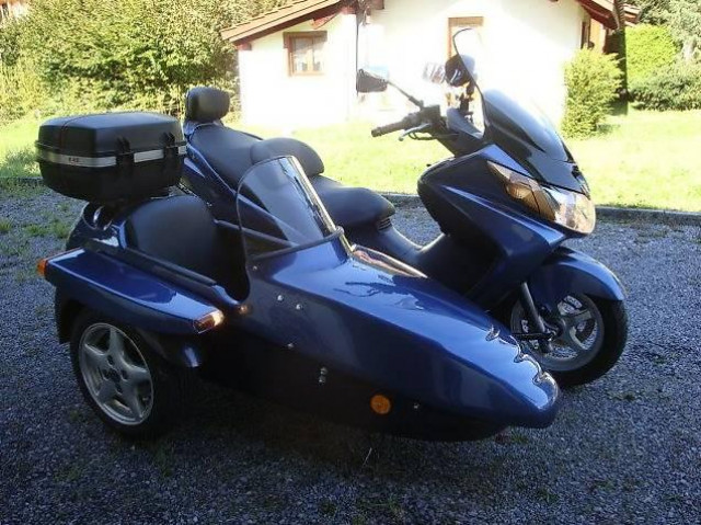 ARMEC Tremolino AN 400 Burgman A Side car Occasion