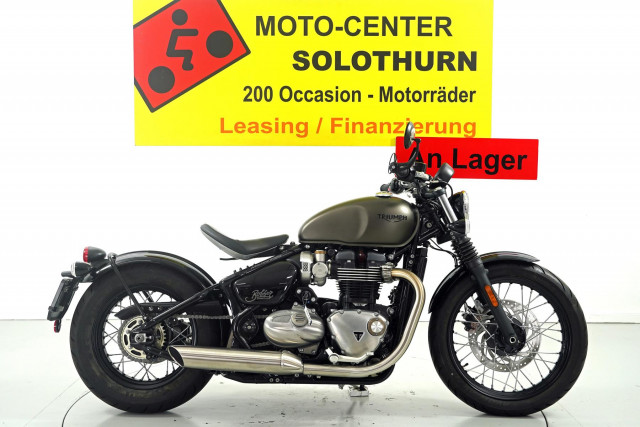 TRIUMPH Bonneville Bobber Black 1200 Retro Neufahrzeug