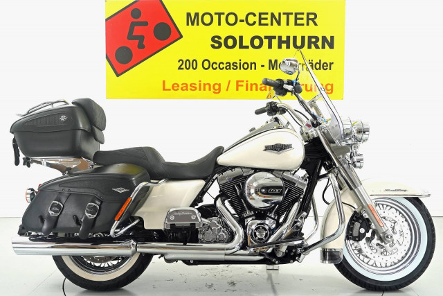 HARLEY-DAVIDSON FLHRC 1690 Road King Classic Touring Occasion HARLEY-DAVIDSON FLHRC 1690 Road King Classic Touring Occasion