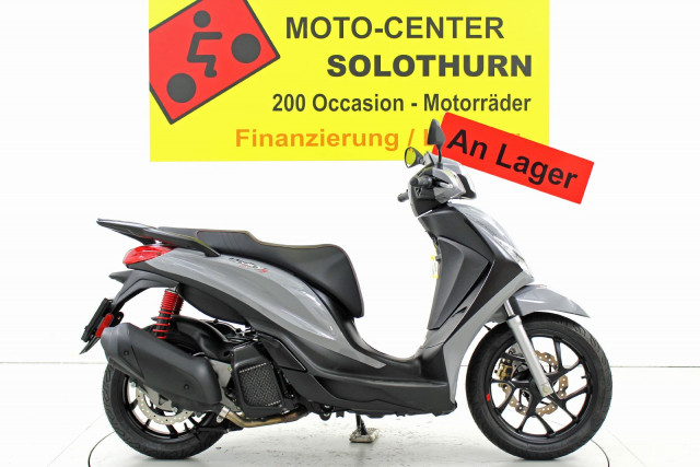 PIAGGIO Medley 125 Roller Neufahrzeug