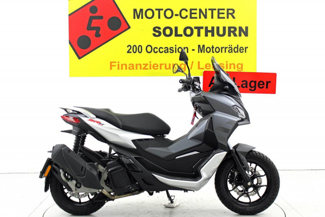 APRILIA SR GT 125 Scooter Moto nuova