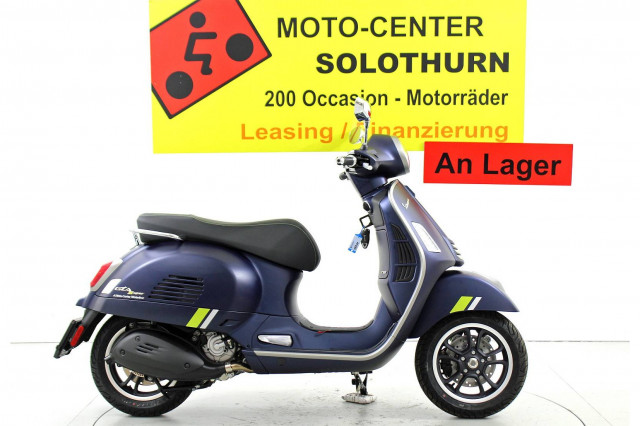 PIAGGIO Vespa GTS 300 Scooter Moto nuova