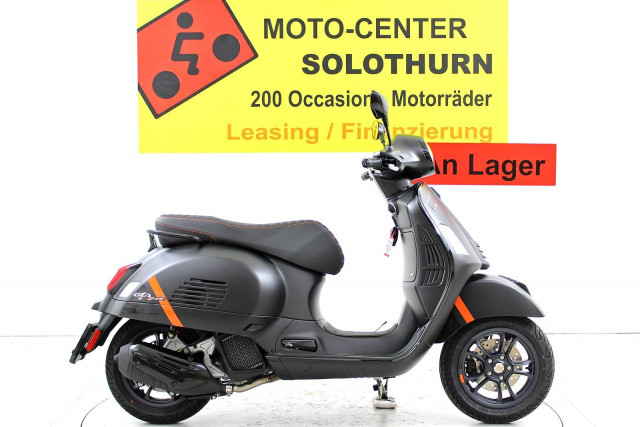 PIAGGIO Vespa GTS 125 Super Sport Roller Neufahrzeug