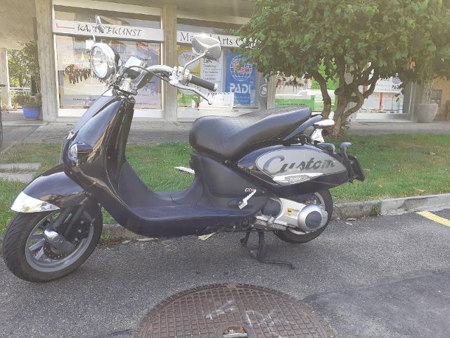 APRILIA Mojito 125 Scooter Usato