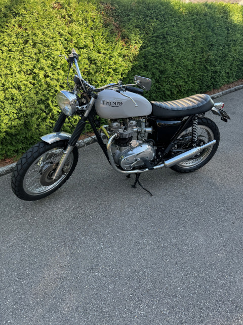 TRIUMPH Bonneville T140 Touring Usato