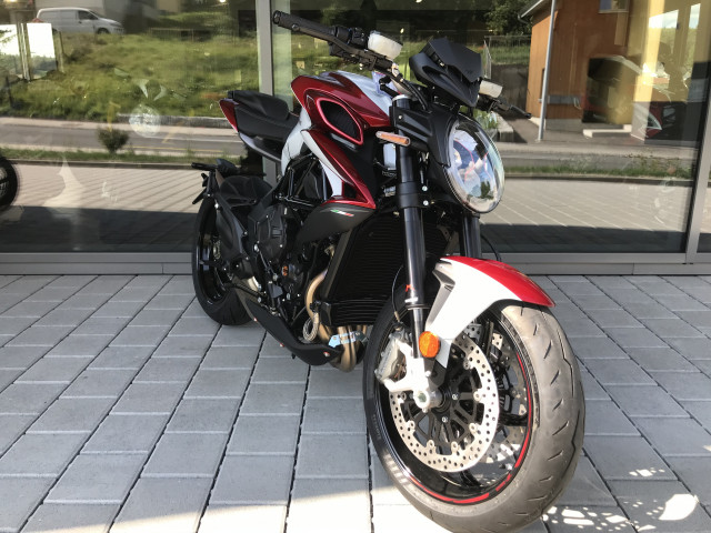 MV AGUSTA Brutale 800 RR Naked Neufahrzeug