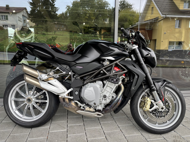 MV AGUSTA B4 Brutale 1090 Naked Occasion MV AGUSTA B4 Brutale 1090 Naked Occasion