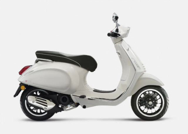 PIAGGIO Vespa Sprint 125 Roller Vorführfahrzeug
