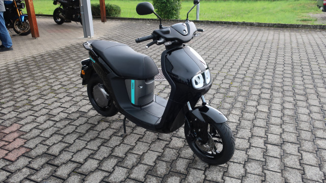 YAMAHA Neos Scooter Usato