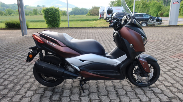 YAMAHA X-Max 300 Scooter Usato