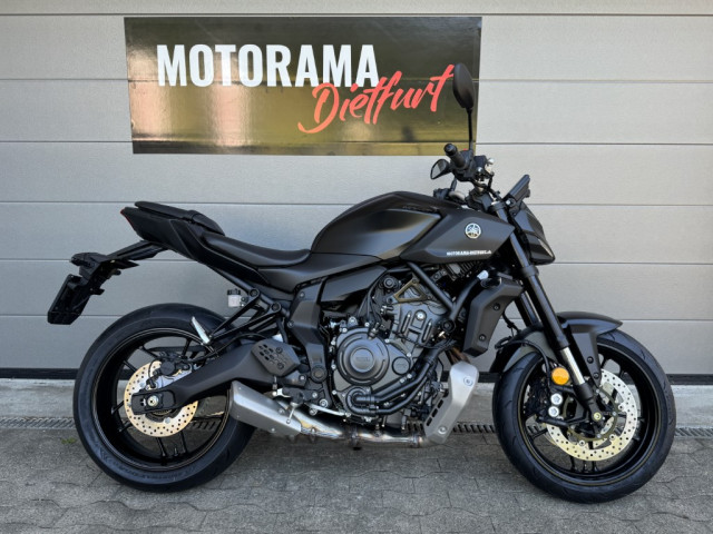 YAMAHA MT-07 Naked Neufahrzeug