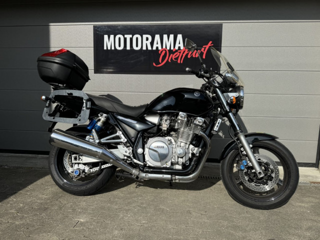 YAMAHA XJR 1300 Retro Used