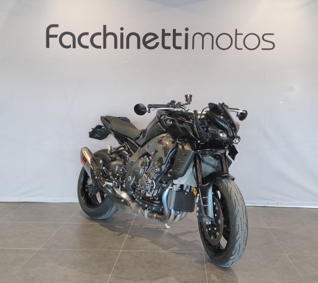 YAMAHA MT-10 2023 Naked Occasion