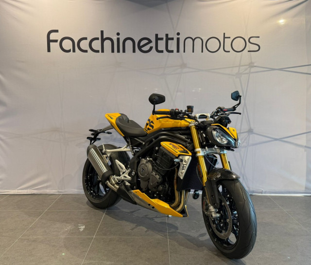 TRIUMPH Speed Triple 1200 RS Naked Neufahrzeug