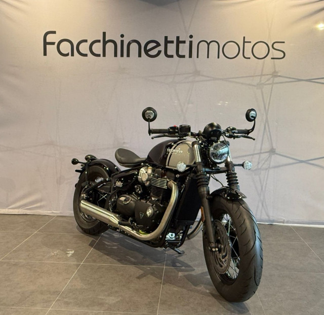 TRIUMPH Bonneville Bobber 1200 Retro Neufahrzeug