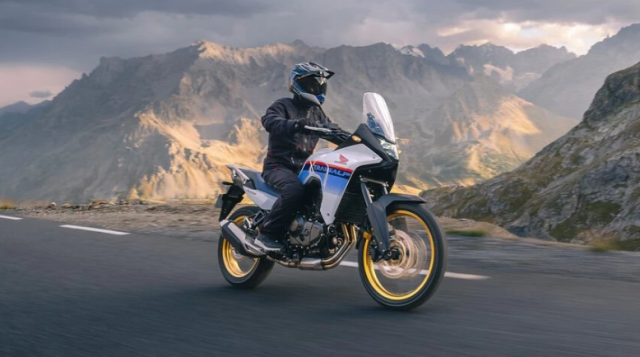 HONDA XL 750 Transalp Tricolor Enduro Neufahrzeug