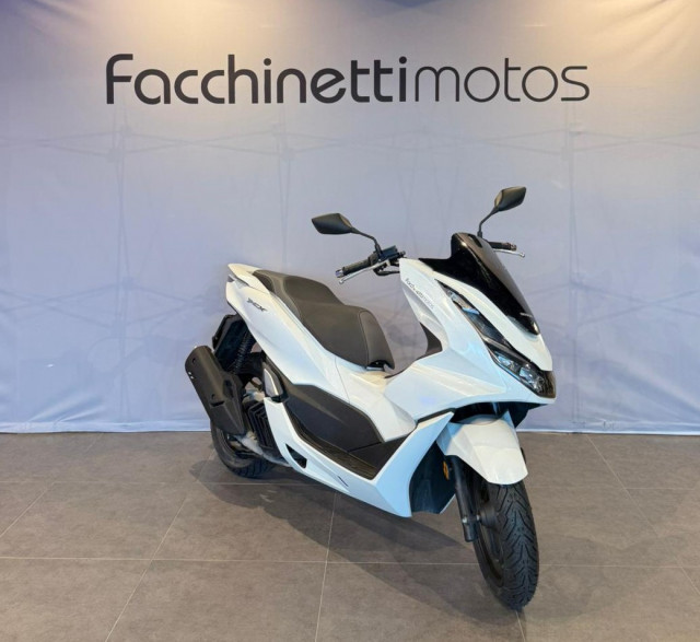 HONDA PCX 125 Roller Occasion