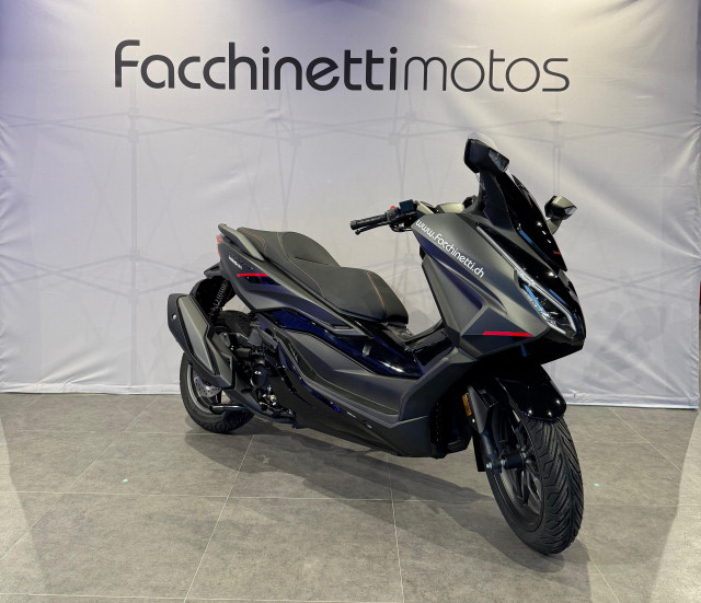 HONDA NSS 350 Forza Special Edition Roller Vorführfahrzeug