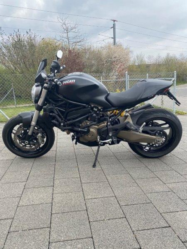 DUCATI Monster 821 Naked Occasion