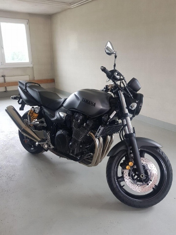 YAMAHA XJR 1300 Retro Usato