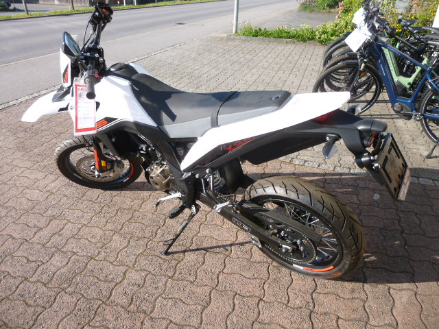 MALAGUTI XSM 125 Supermoto Modèle démo