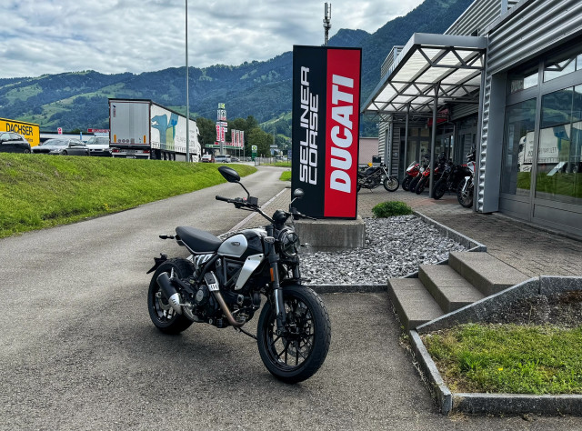 DUCATI Scrambler 803 Icon Retro Neufahrzeug