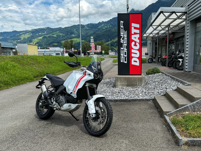 DUCATI 937 DesertX V2 Enduro Neufahrzeug