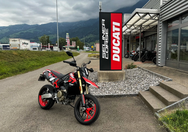 DUCATI Hypermotard 698 Mono RVE Naked Modèle démo