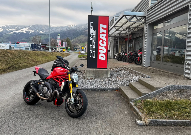 DUCATI Monster 1200 S Naked Occasion