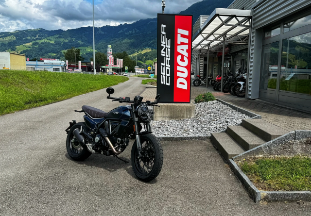 DUCATI Scrambler 803 Nightshift Retro Moto neuve