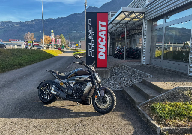 DUCATI XDiavel 1160 V4 Naked Vorführfahrzeug