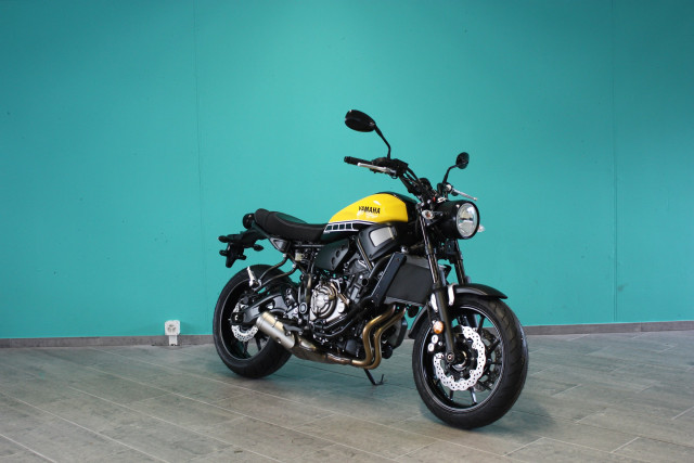 YAMAHA XSR 700 60th Anniversary Retro Usato