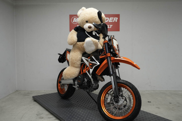 KTM 690 SMC R Supermoto Supermoto Occasion