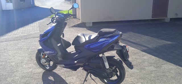 YAMAHA Aerox R NS 50 Scooter Usato