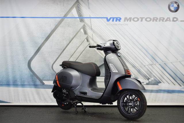 PIAGGIO Vespa GTS 125 Scooter Moto nuova