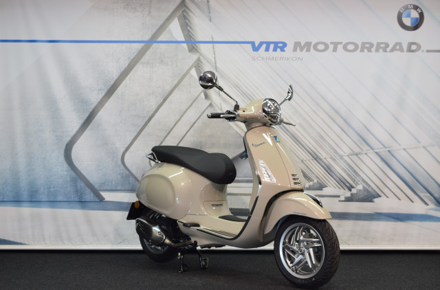 PIAGGIO Vespa Primavera 125 Roller Neufahrzeug PIAGGIO Vespa Primavera 125 Roller Neufahrzeug