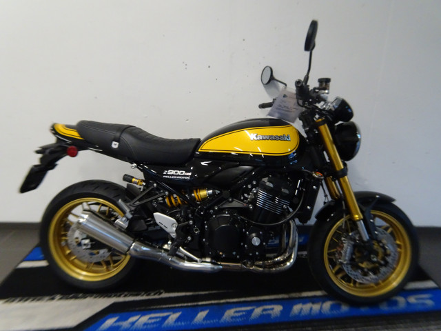 KAWASAKI Z 900 RS SE Retro Moto neuve