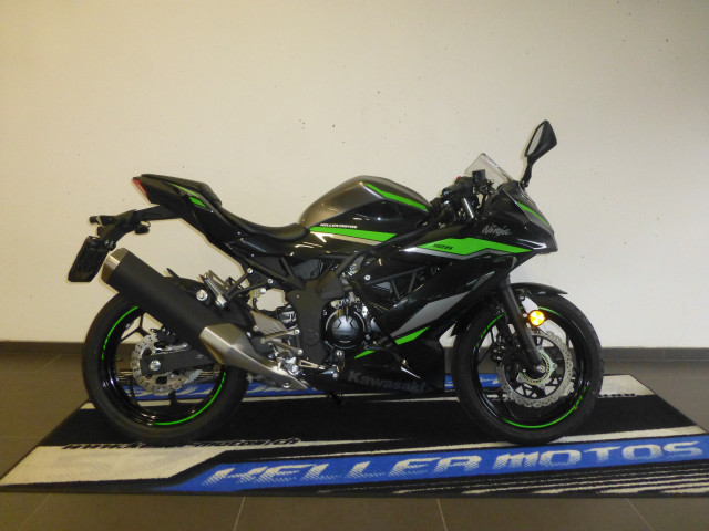 KAWASAKI Ninja 125 Sport Moto neuve