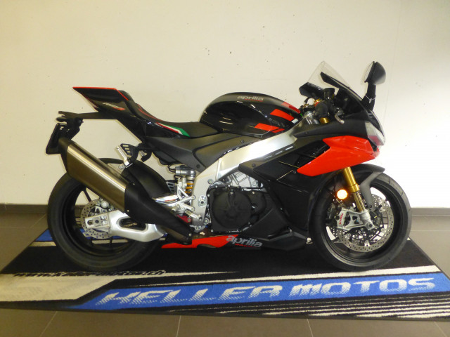 APRILIA RSV4 1100 Factory Sport Usato