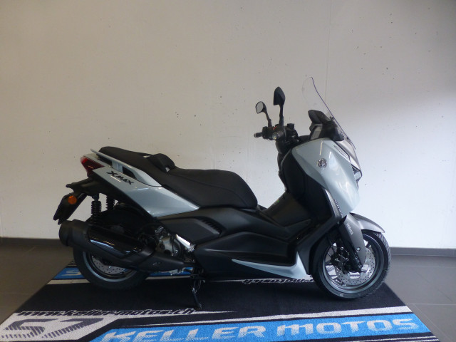 YAMAHA X-Max 300 Tech Max Roller Neufahrzeug