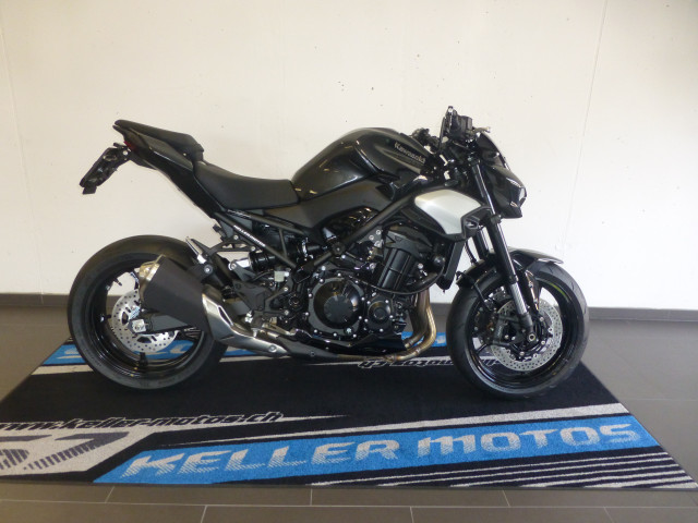 KAWASAKI Z 900 Naked New vehicle