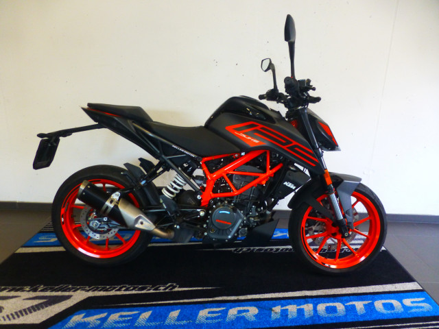 KTM 125 Duke Naked Occasion