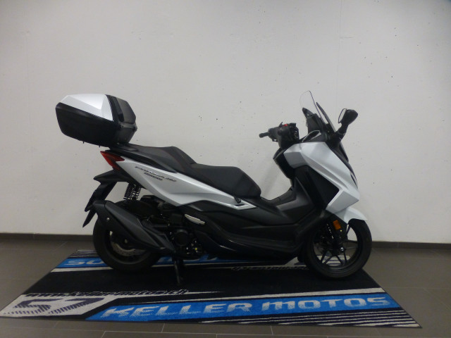 HONDA NSS 350 Forza Smart Top Box Roller Occasion