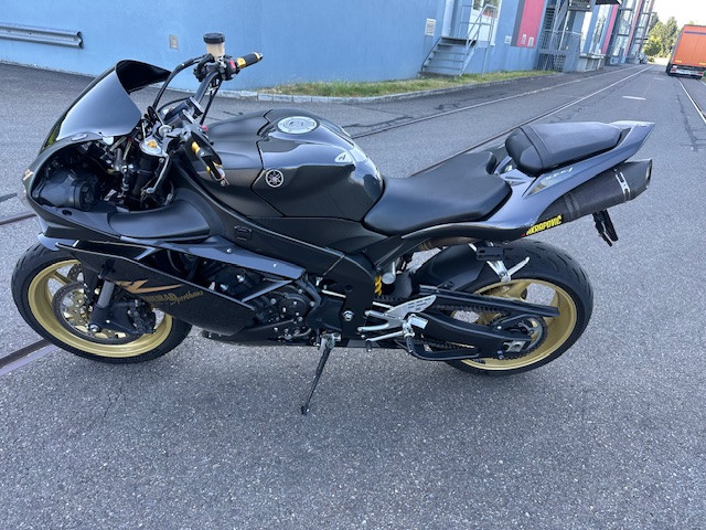 R1 Usata Yamaha R1 In Vendita R1 2009 R1 Prezzo Usata Yamaha YZF