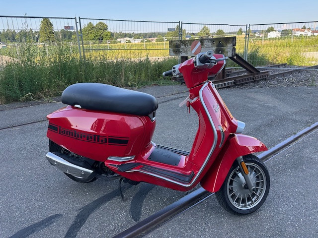 LAMBRETTA V125 Special Pirelli Roller Occasion
